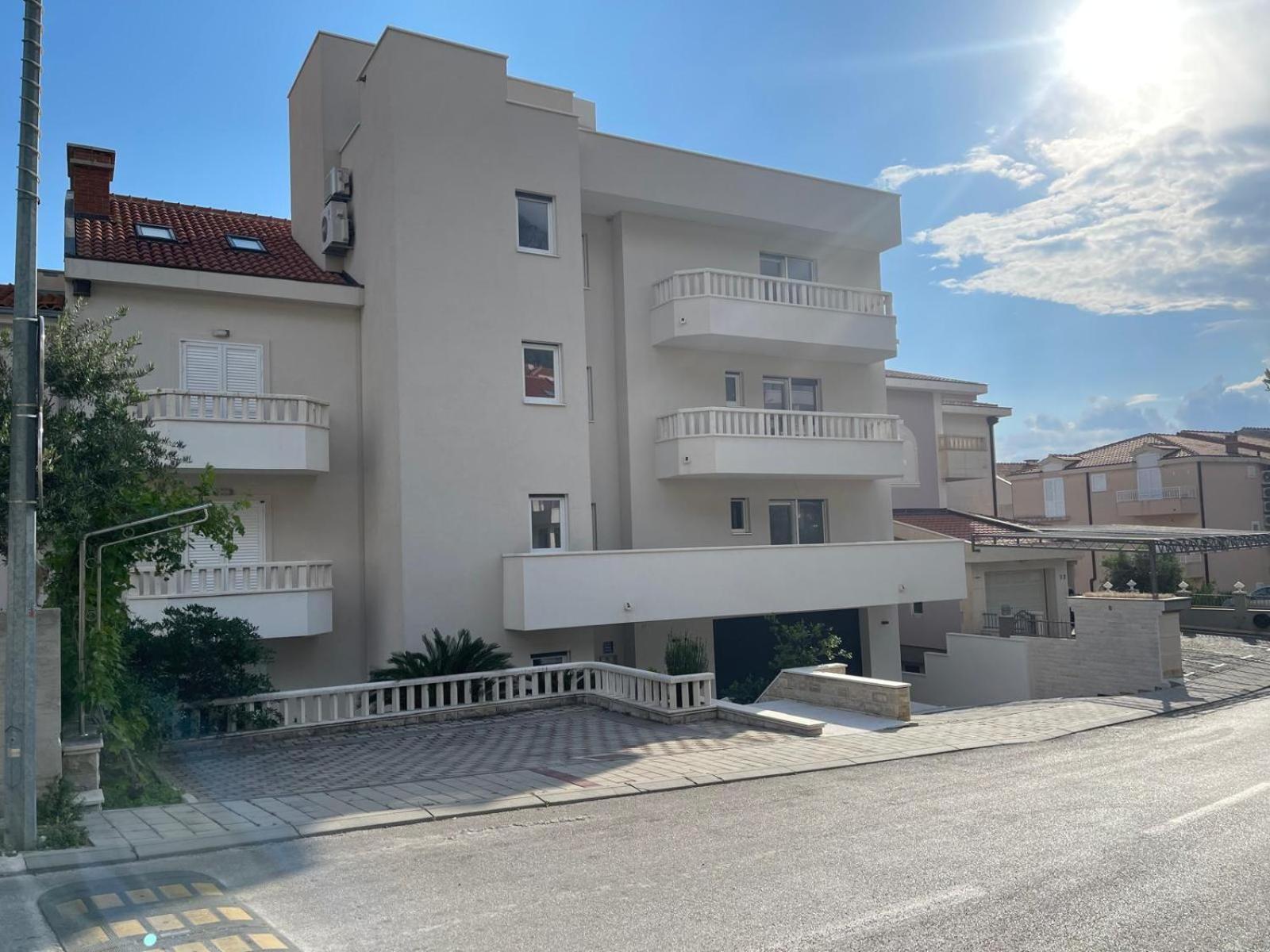 Apartment Dalmatien Traumhaus Makarska Extérieur photo