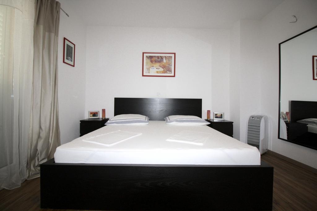 Apartment Dalmatien Traumhaus Makarska Extérieur photo