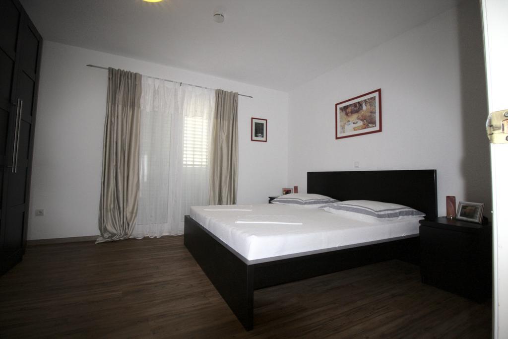Apartment Dalmatien Traumhaus Makarska Extérieur photo