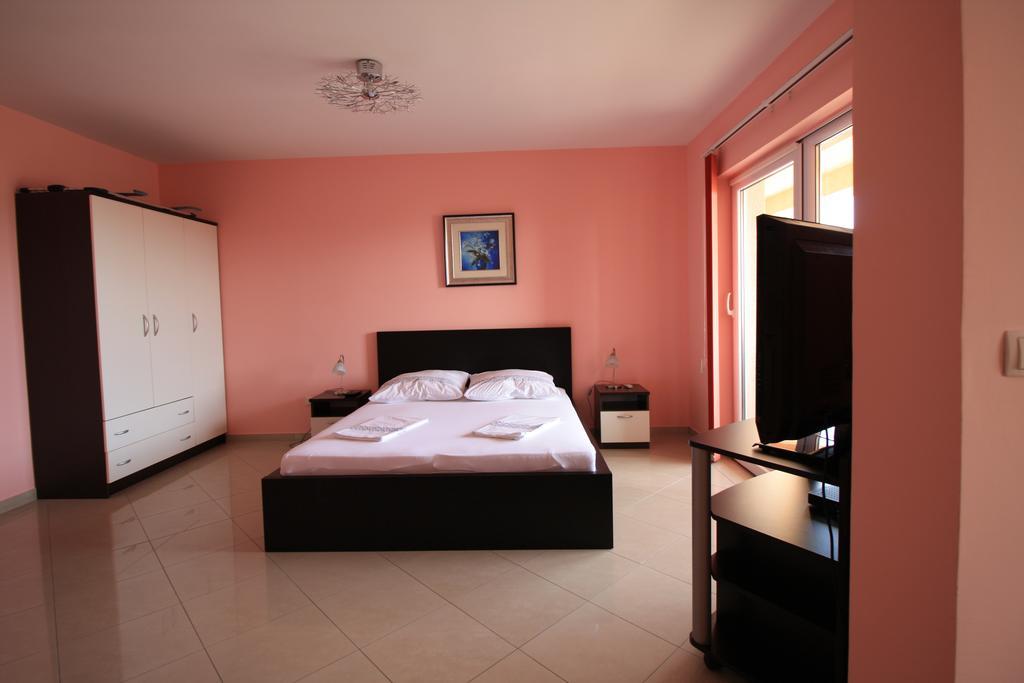 Apartment Dalmatien Traumhaus Makarska Extérieur photo