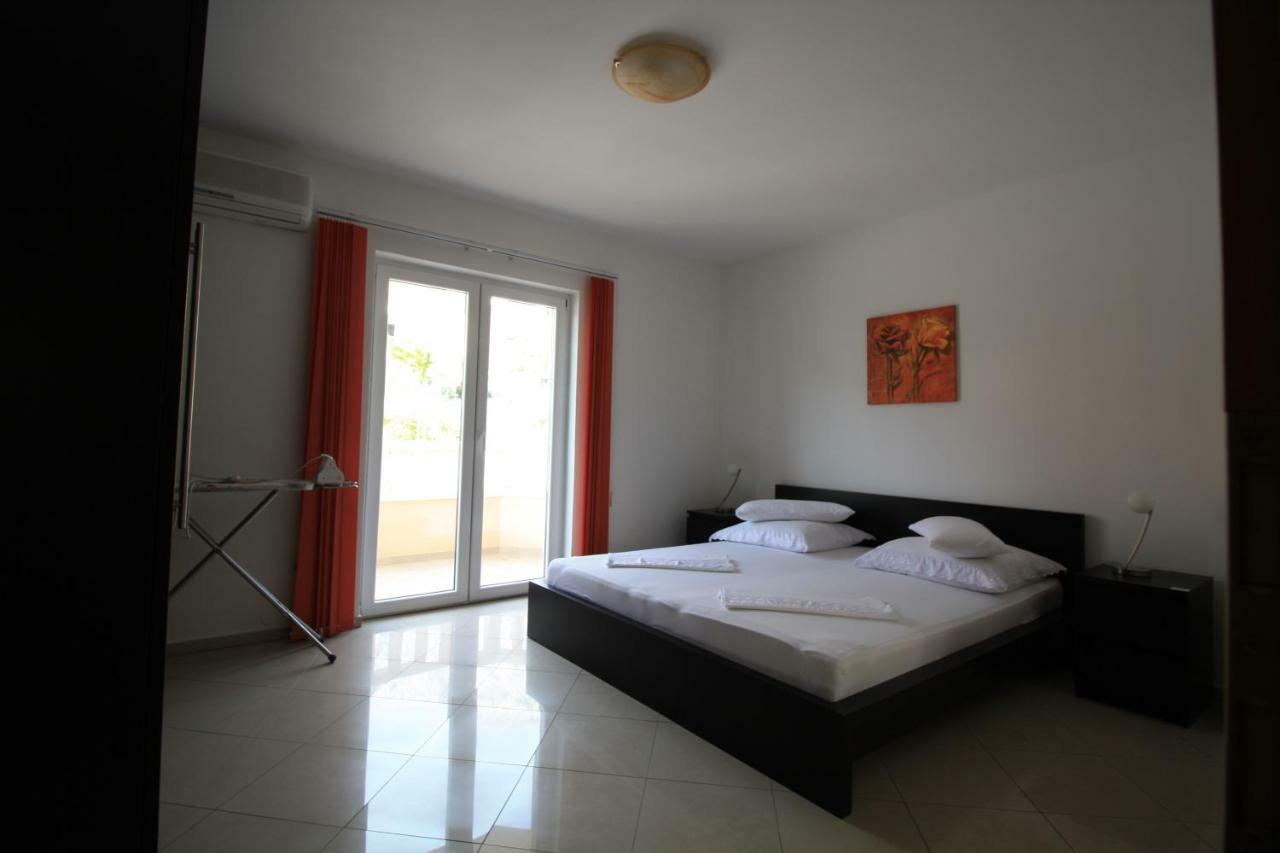 Apartment Dalmatien Traumhaus Makarska Extérieur photo