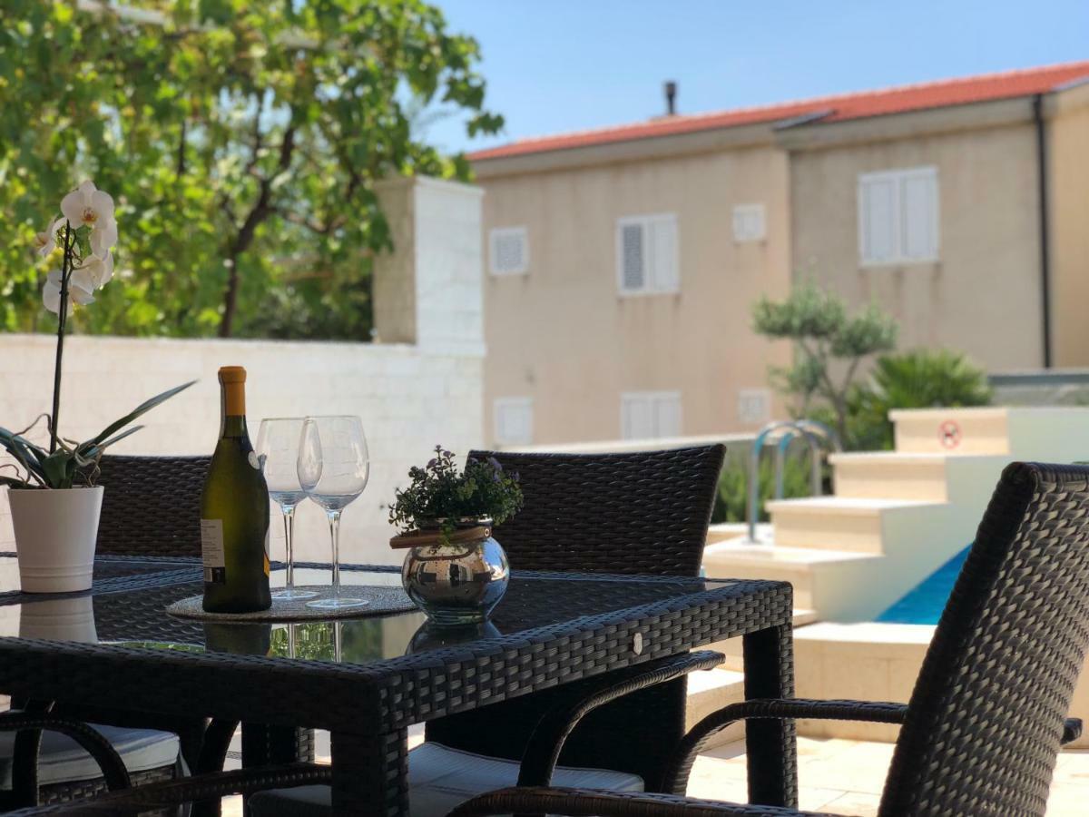 Apartment Dalmatien Traumhaus Makarska Extérieur photo